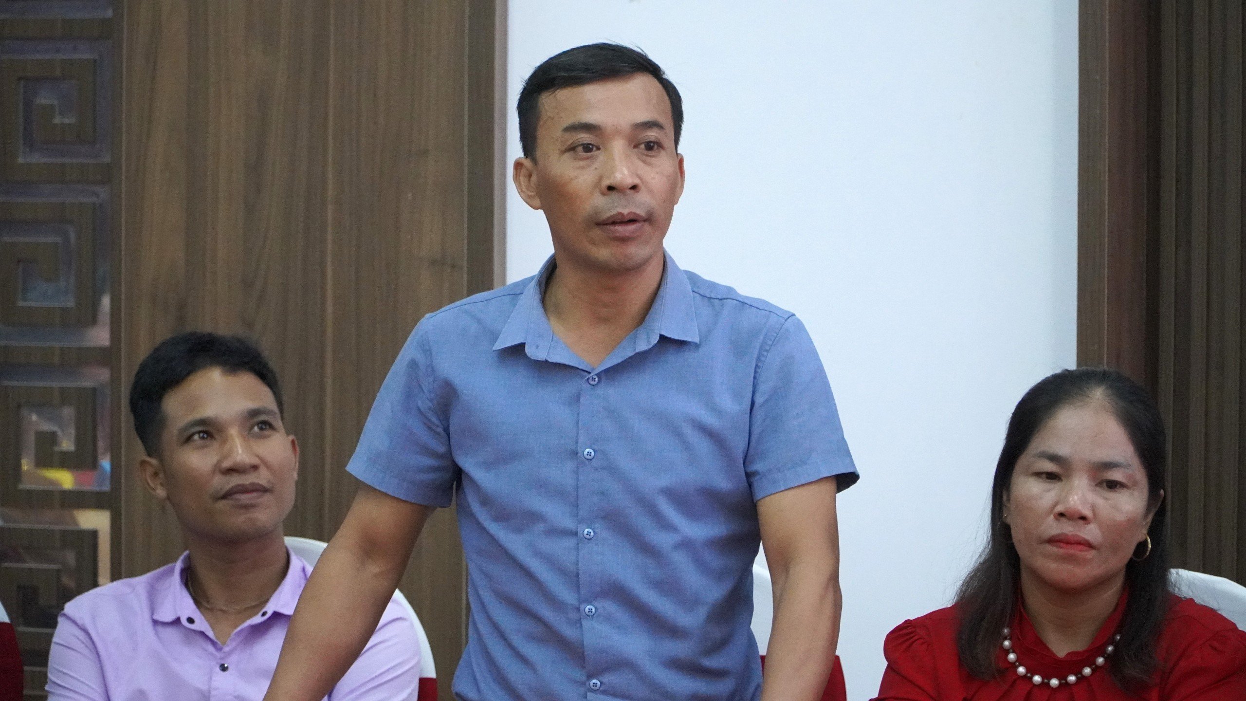 Các_học_viên_phát_biểu_trình_bày_một_số_vấn_đề_còn_vướng_mắc_về_công_tác_chăm_sóc_trẻ_nhỏ_trong_1000_ngày_đầu_đời_tại_địa_phương1.jpg