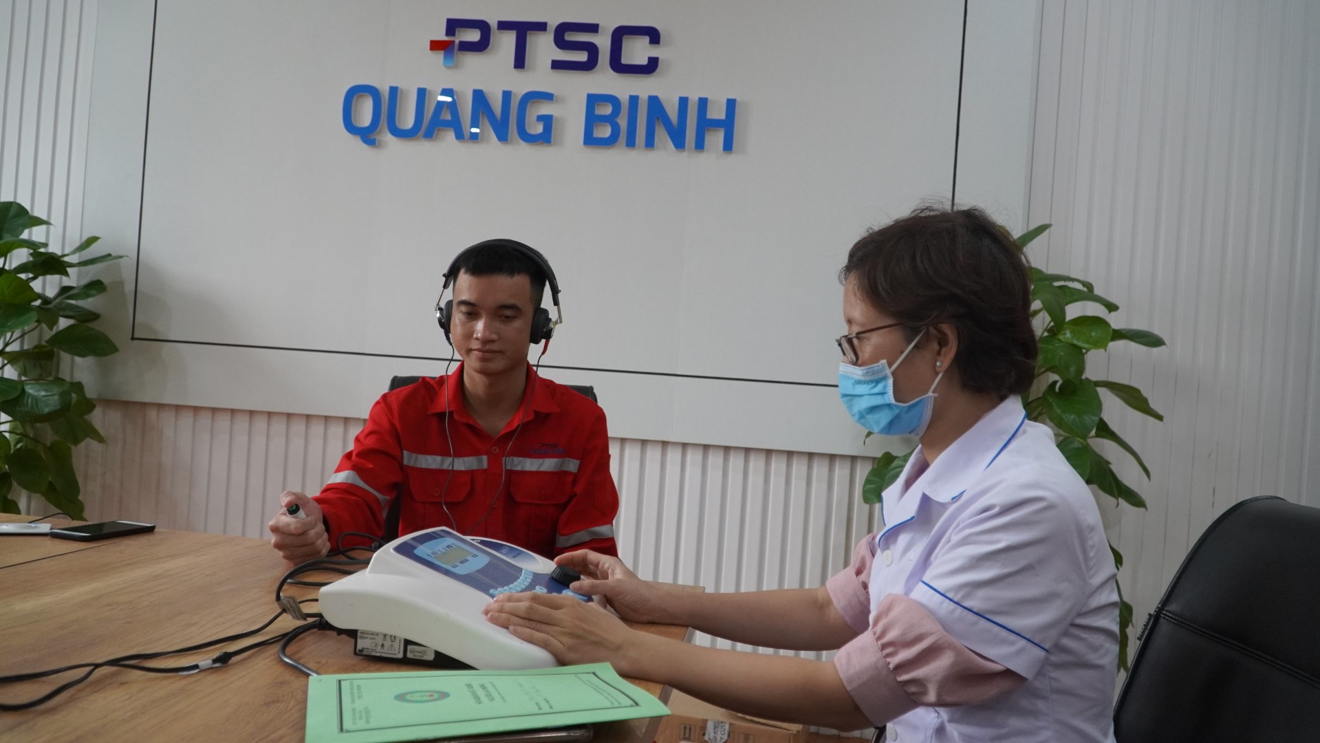 Một_số_hình_ảnh_ghi_nhận_Hòn_la6_Large.JPG