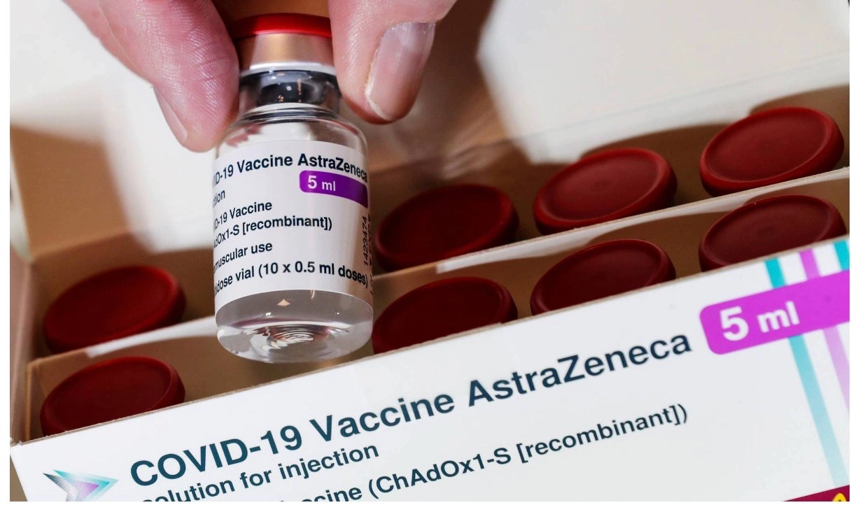 vaccine-astrazeneca-17147120329341796401679.webp