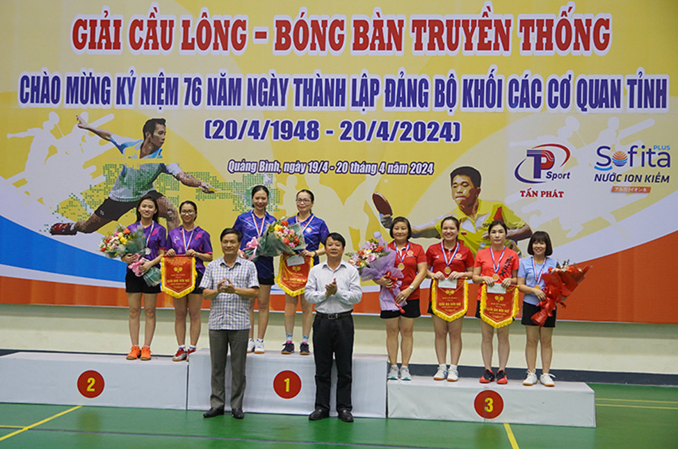 z5367483934975_4a7ca50fa876f175deaae2906496fecd.jpg