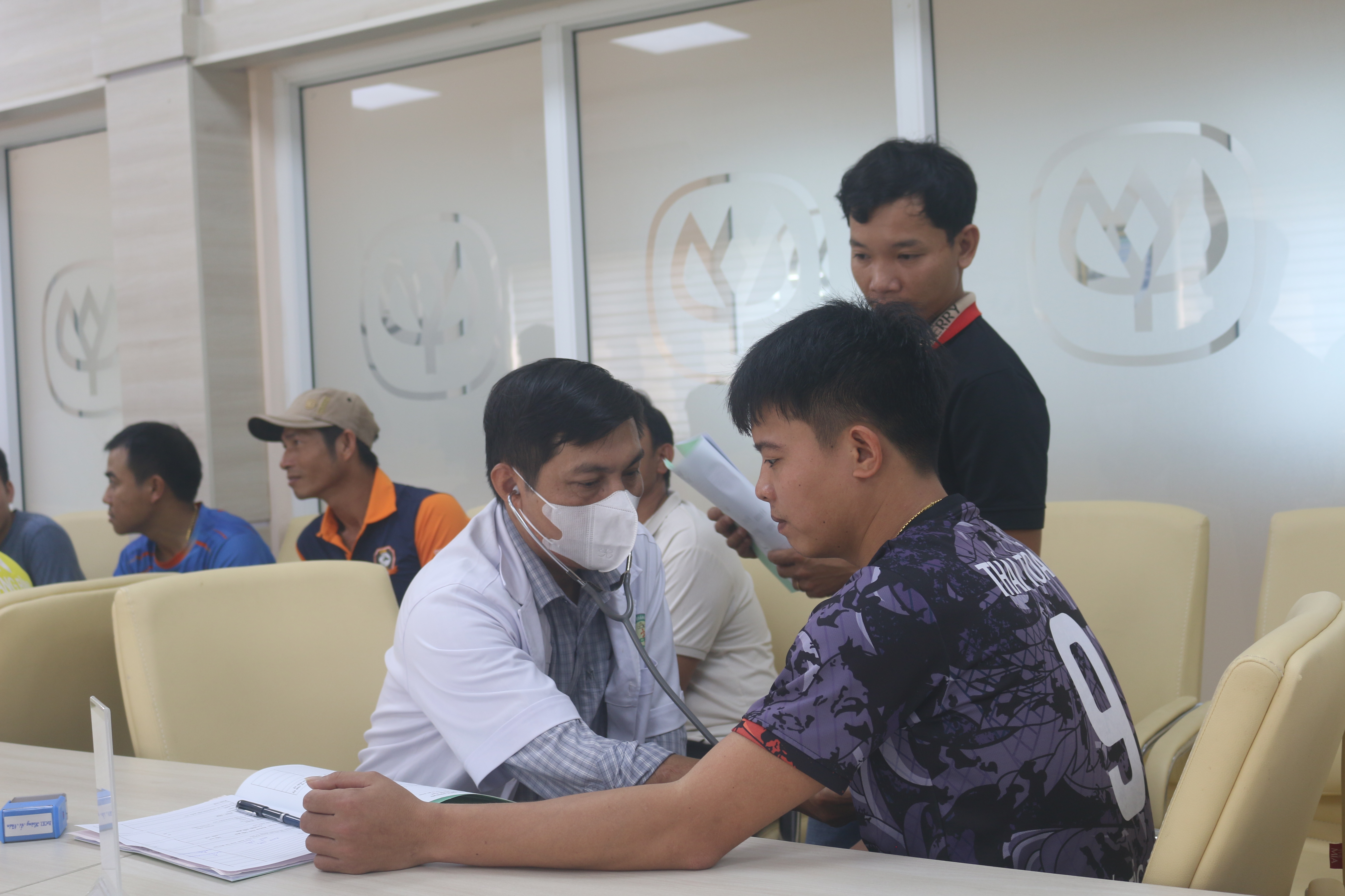 Đo_chức_năng_hô_hấp_5_2.JPG